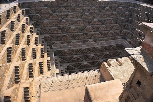 Chand Baori accélère bien la construction de l'architecture ancienne