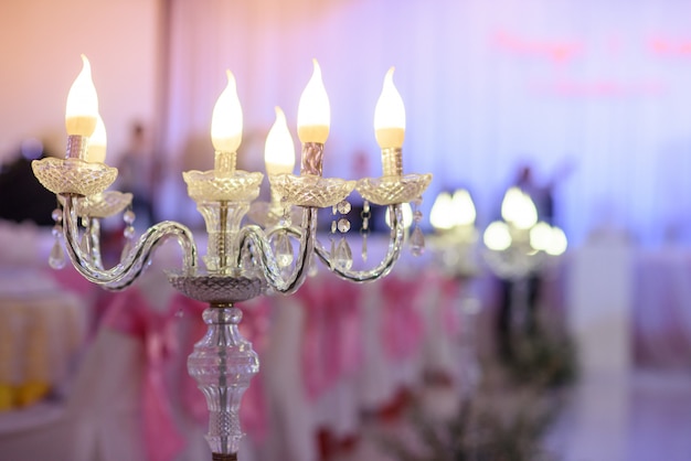 Les chandeliers décorer en fête