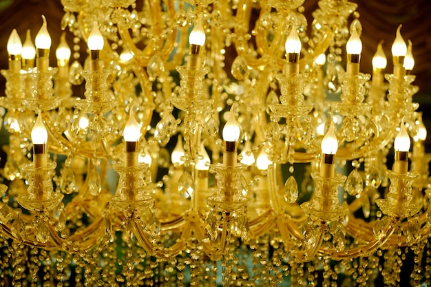 Chandeliers, lumière de luxe