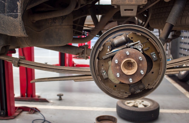 Changer les roues d&#39;un garage