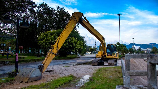 Photo chantier de construction contre le ciel