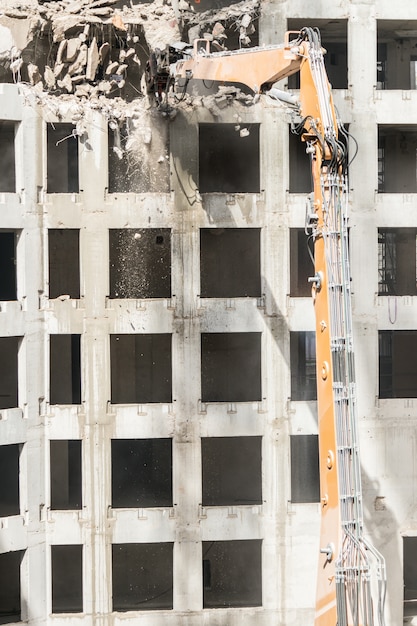 Chantier de démolition d&#39;un bâtiment