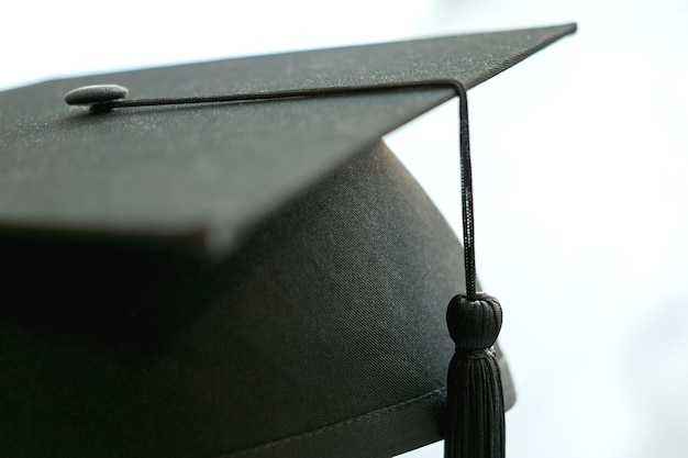 Photo chapeau de remise de diplôme