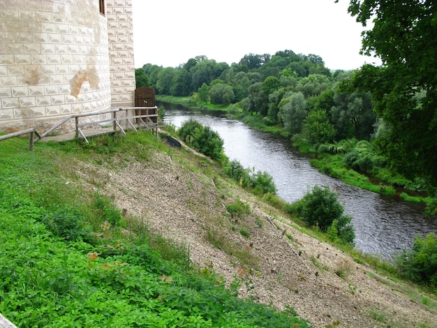 Le château de Bauska dans le pays de la Lettonie