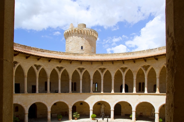 Photo château castillo de bellver à majorque à palma de majorque