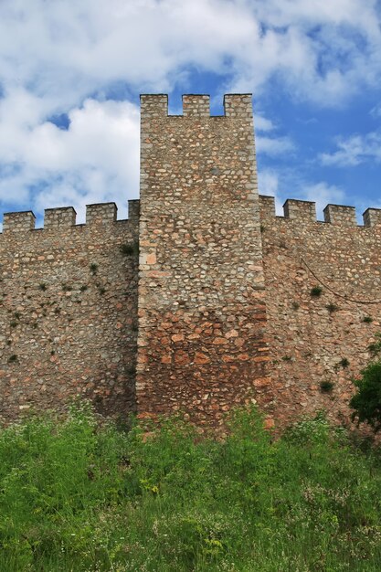 Château dans la ville des orchidées de Macédoine