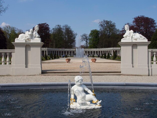 Photo château et jardin