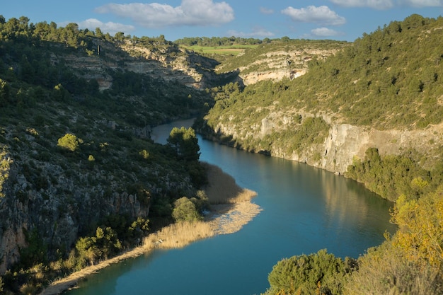 Photo château médiéval à alarcon cuenca