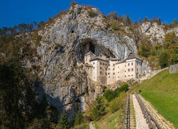 Château de Predjama Slovénie