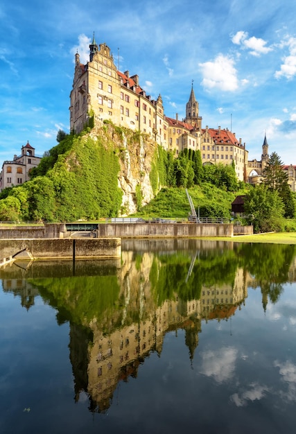 Château de Sigmaringen sur rock top sur le Danube Schwarzwald Allemagne