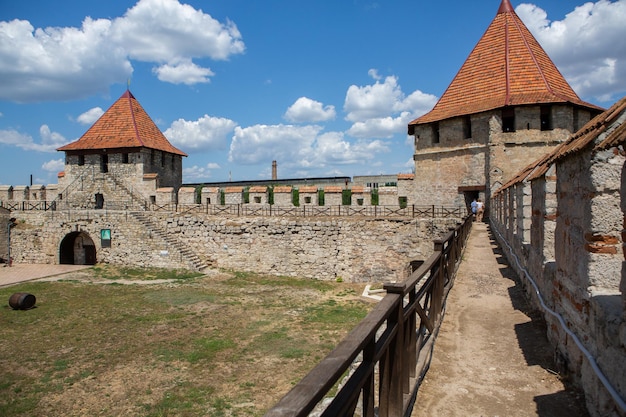 Le château de Tighina, également connu sous le nom de forteresse de Bender ou citadelle, est un monument situé en Moldavie.