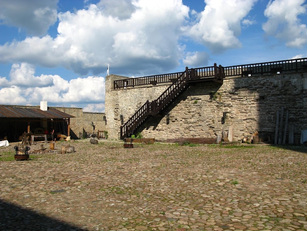 Le château de la ville de Narva Estonie