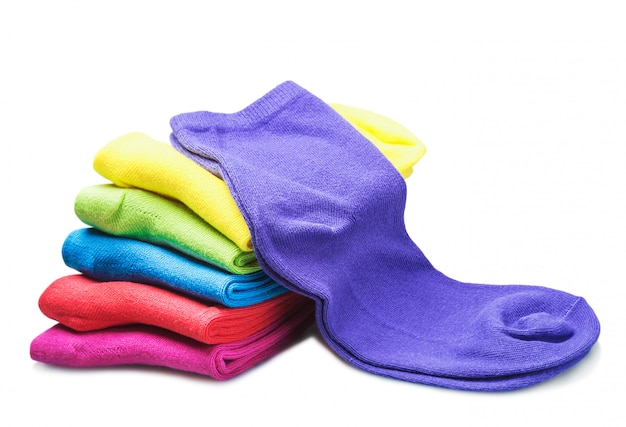 Chaussettes colorées isolés sur blanc