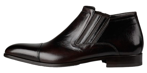 Chaussures classiques pour hommes noirs isolés sur blanc