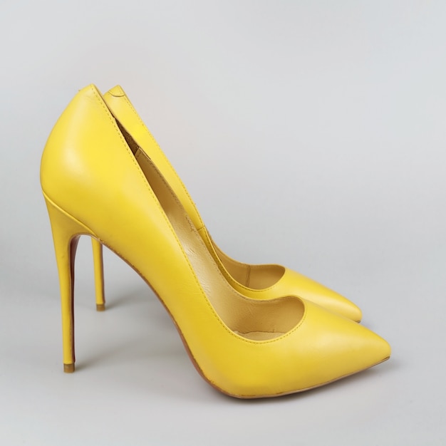 Chaussures femme jaune vif