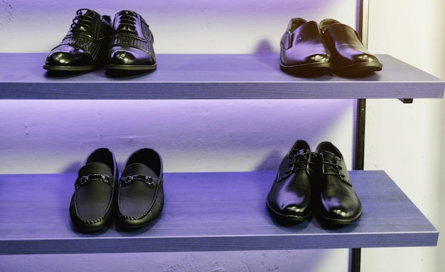 Chaussures hommes dans un magasin