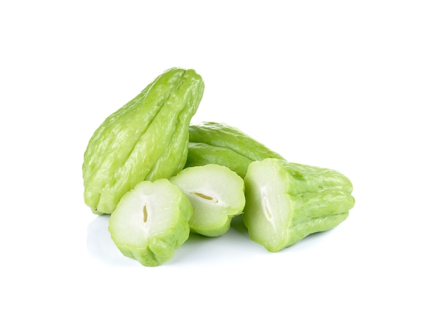 Chayote sur blanc