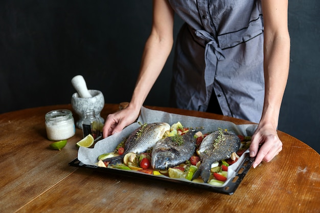 Chef cuisinier du poisson