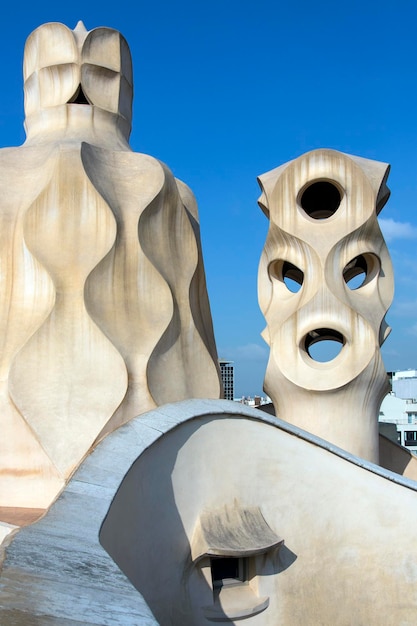 Cheminée de Gaudi sur le toit de la Casa Batllo Barcelone Espagne