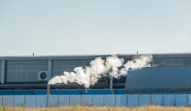 Cheminée de l'industrie chimique