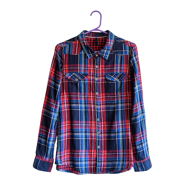 Chemise à carreaux bleu et rouge sur cintre