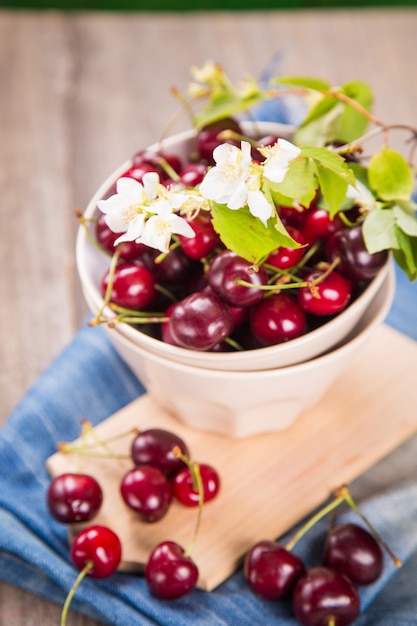 Cherrys avec des fleurs