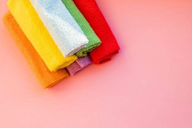 Chiffon en microfibre pour les travaux ménagers, pile colorée