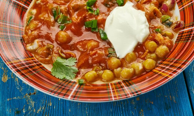 Photo chili végétalien aux pois chiches buffalo close up