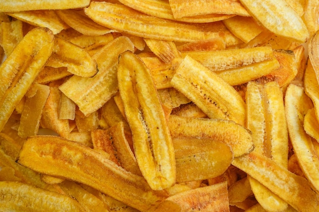 Chips de banane croustillantes pour le fond