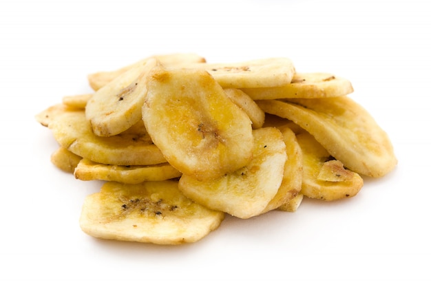 Chips de banane isolés