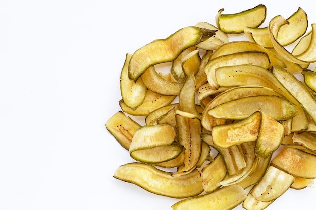 Chips de banane verte avec zeste