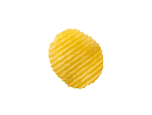 Chips de pommes de terre isolé sur fond blanc