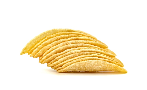 chips de pommes de terre isolées sur fond blanc