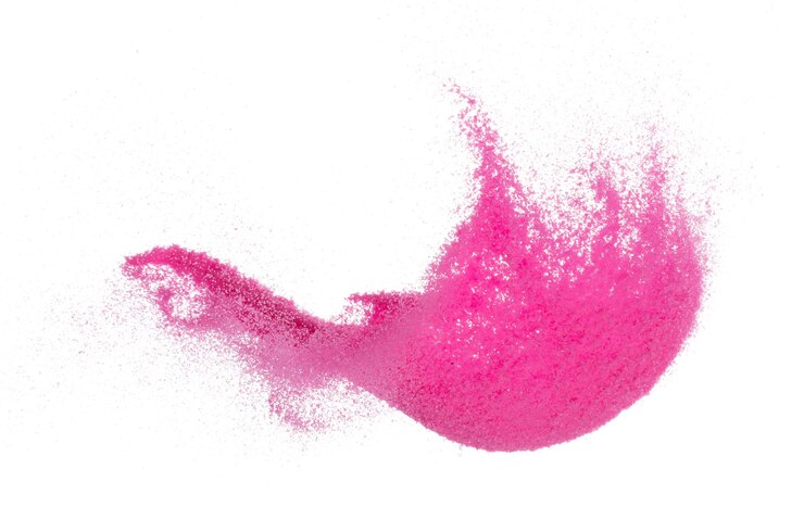 Photo chocky rose pourpre sand volant explosion sables violets ondes de grain exploser nuage abstrait mouche éclaboussure jetant dans l'air arrière-plan blanc obturateur à haute vitesse isolé jetant mouvement de congélation