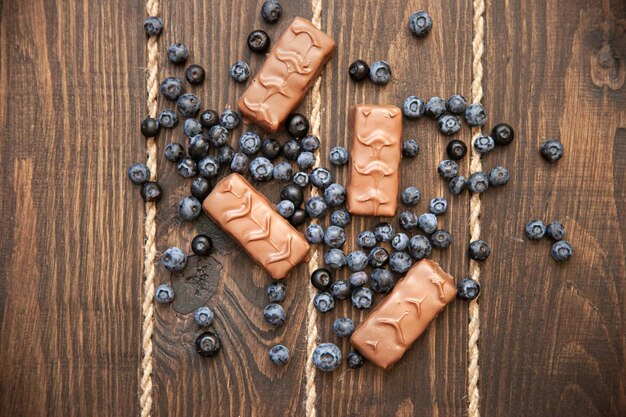 Chocolat Aux Bleuets Sur Un Fond En Bois