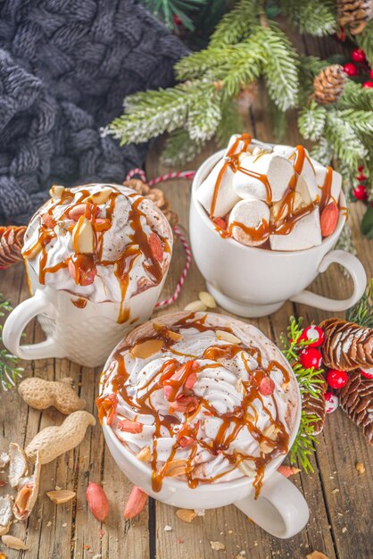 Chocolat chaud au caramel et aux arachides salées