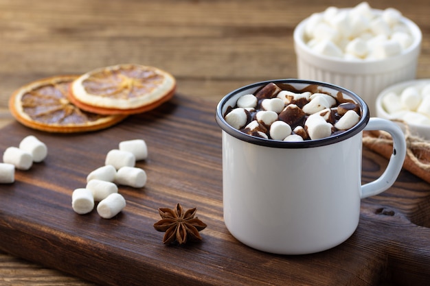 Chocolat chaud aux guimauves