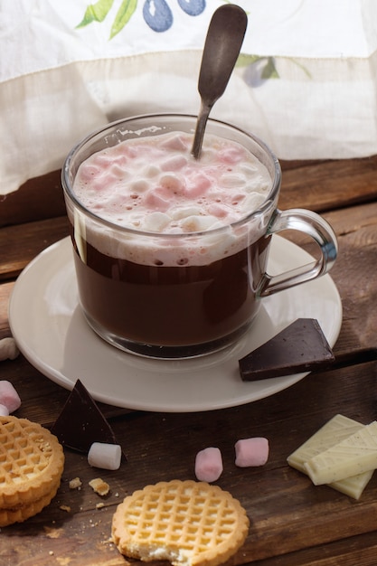 Chocolat chaud aux guimauves