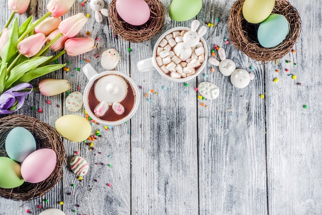 Chocolat chaud drôle de Pâques