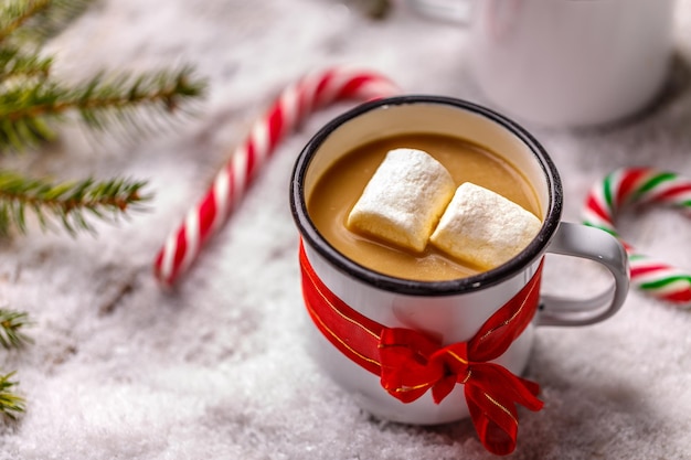 Chocolat chaud et guimauves