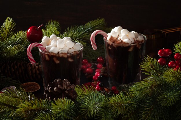 Chocolat chaud pour les froides journées d&#39;hiver ou Noël