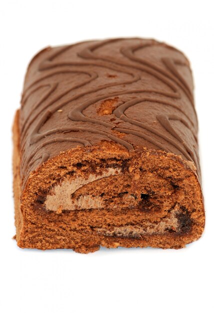 Chocolat Roulade isolé sur blanc