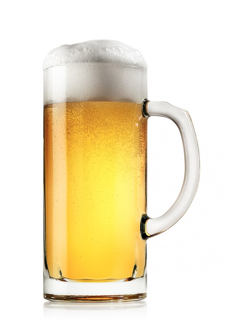 Photo chope de bière légère fraîche avec de la mousse