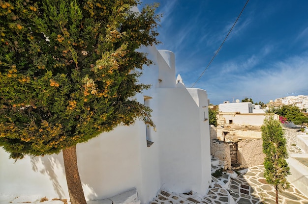 Chora village de l'île de Sikinos Grèce