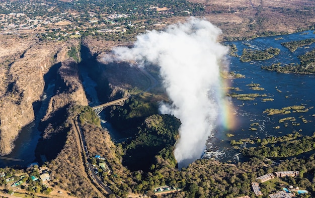 Les chutes Victoria sont le plus grand rideau d'eau du monde