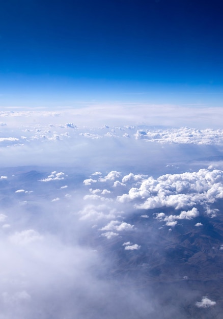 Ciel aérien et fond de nuages