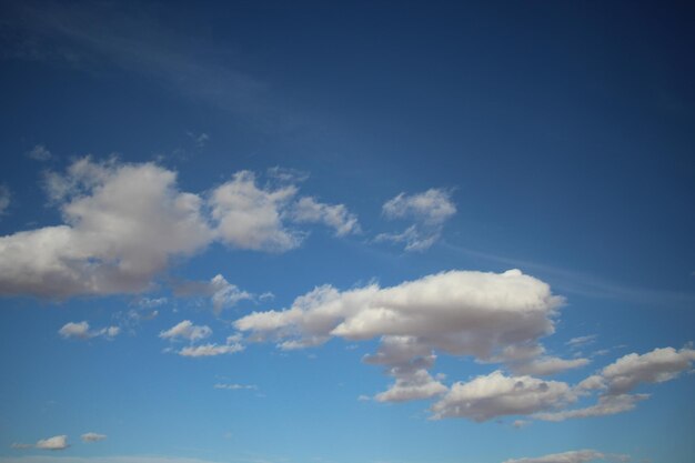 Le ciel et les pouvoirs