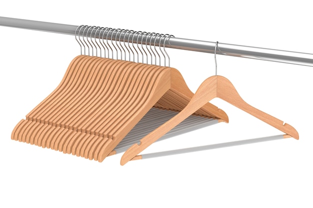 Cintres en bois au fini naturel de qualité supérieure avec barre antidérapante sur une tringle à vêtements sur fond blanc. Rendu 3D