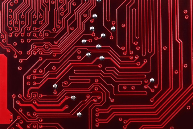 Circuit électronique d'ordinateur rouge