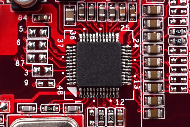 Circuit imprimé avec micropuce